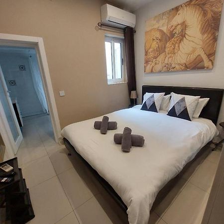 Central & Cozy - 1 Bedroom Apartment バレッタ エクステリア 写真