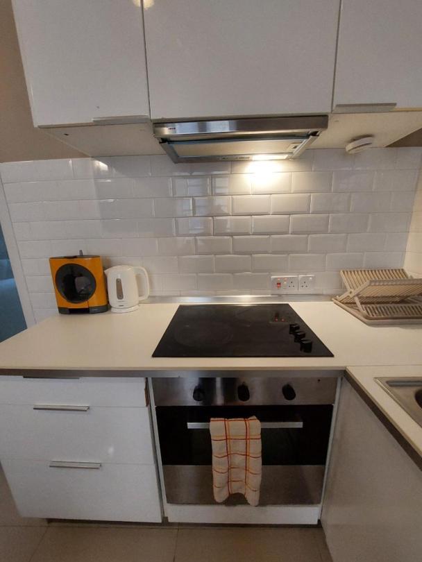 Central & Cozy - 1 Bedroom Apartment バレッタ エクステリア 写真